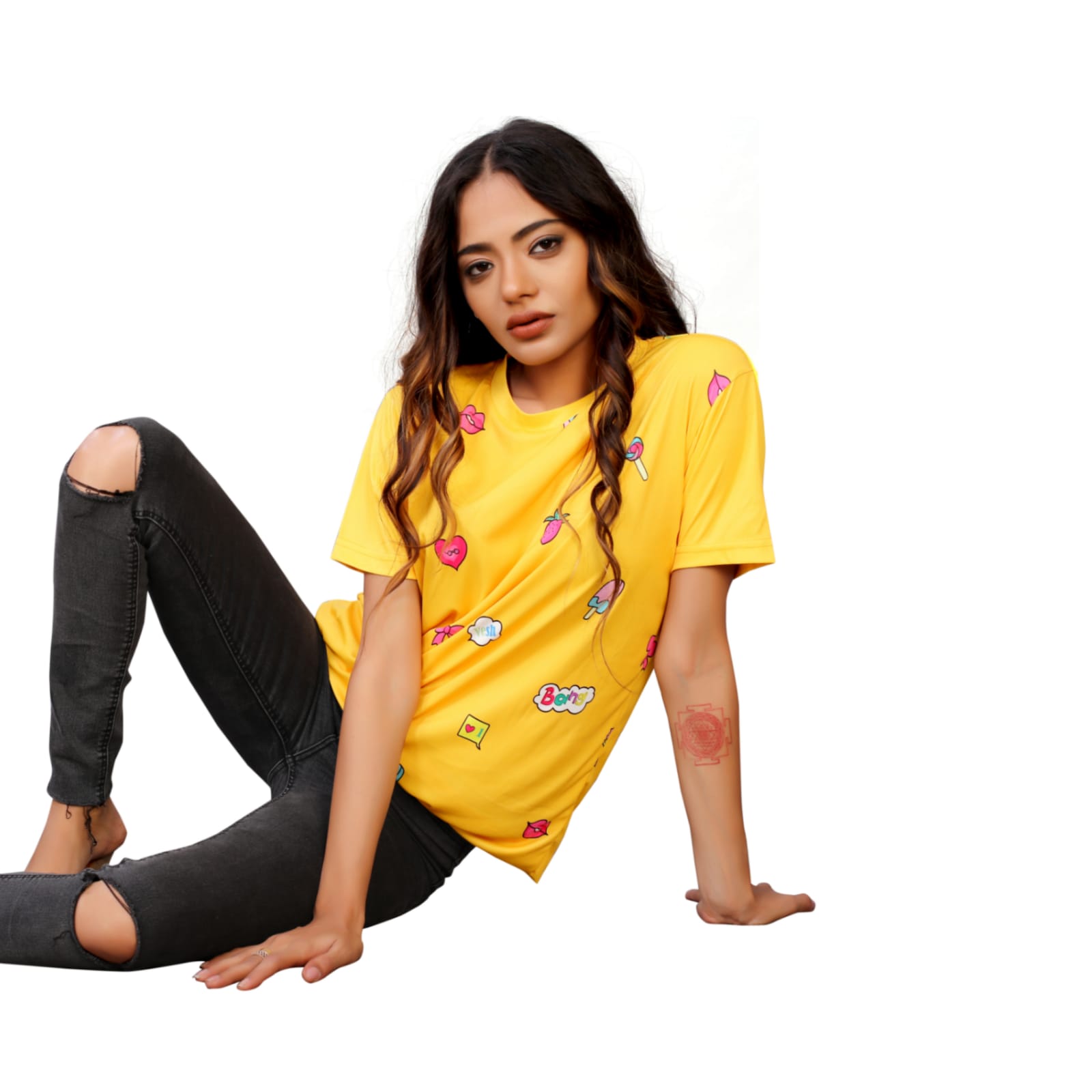 BEAUTIFUL SHRIEZ OVERSIZED WOMEN T-SHIRT YELLOW